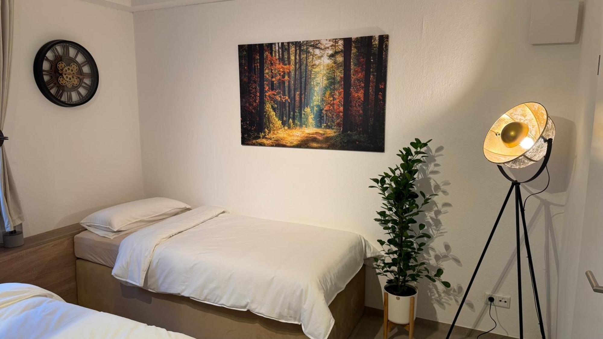 Moderne Wohnung Mit Waldflair Und Kaffeegenuss Paderborn Exterior photo